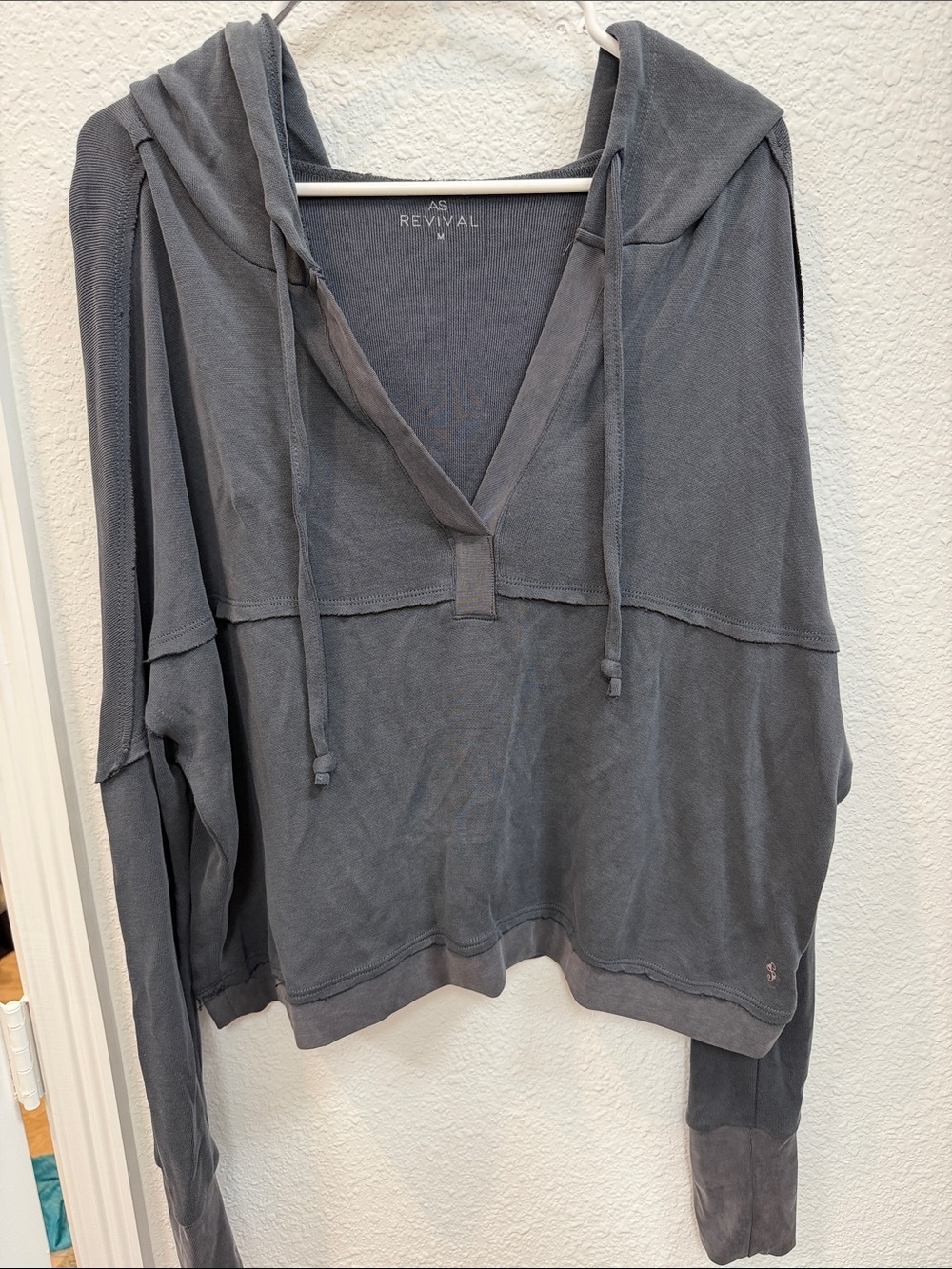 Altar'd State Slate Gray V-Neck Hooded Sweater
